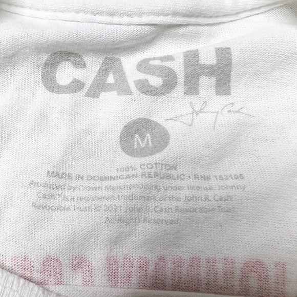 NWOT Johnny Cash Official Carousel Ballroom Floral Graphic T-Shirt Unisex M 2XL - Picture 5 of 6